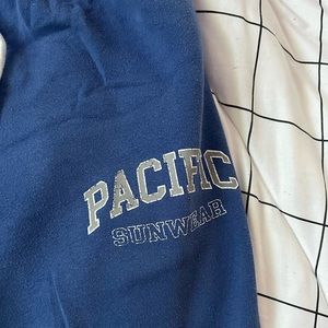 they don’t fit me anymore so i don’t really wear them.